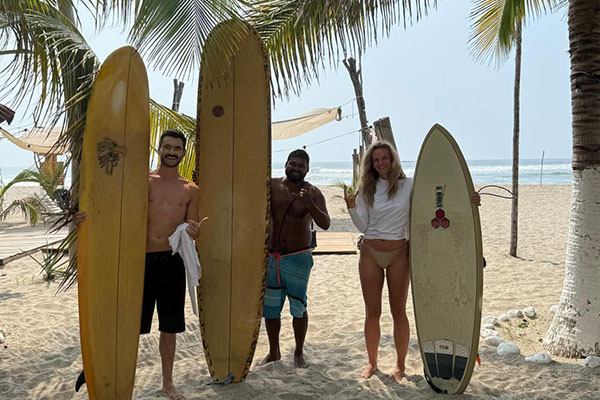 Clases de Surf en Chacahua